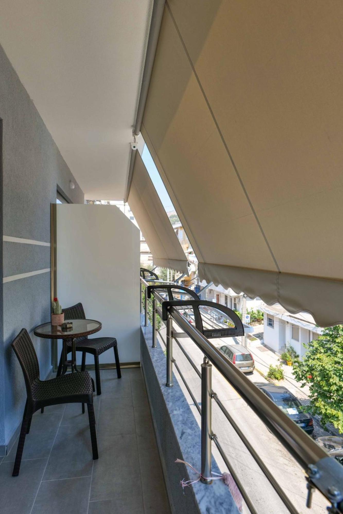Aleksandra Apartments Sarandë Exteriör bild
